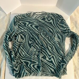 Mesh XXL crop top. Longer style crop and this fits like an XL